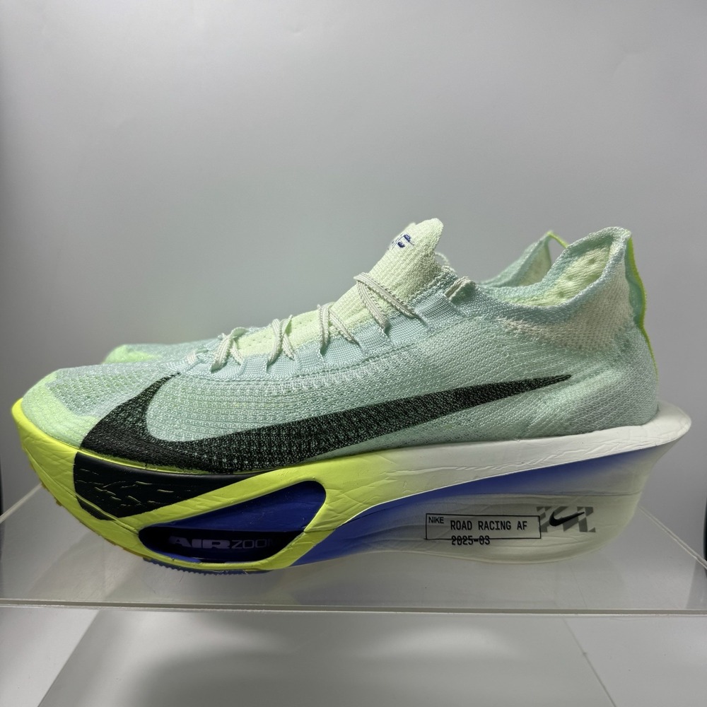Nike Air Zoom Alphafly Next% 3 FD8311-300 Barely Green Men's Size 13